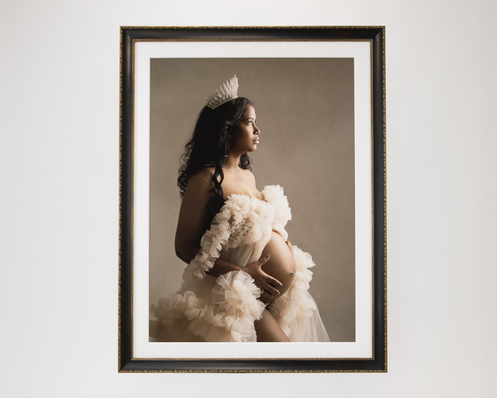 Elia Frame