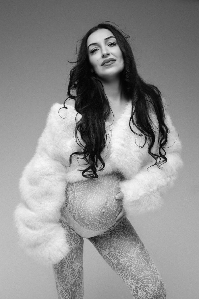 Fashion style maternity